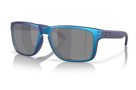 HOLBROOK XL MATTE CYAN/BLUE COLORSHIFT W/PRIZM BLACK POLARIZED LENSES