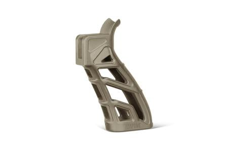 ADAPTIVE LTG LTWT TACT AR GRIP FDE