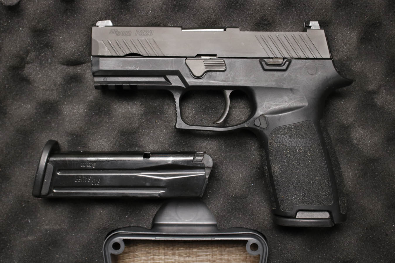 Sig Sauer P320 9mm Police Trade-In Optic Ready Pistol (Missing Optic Plate)