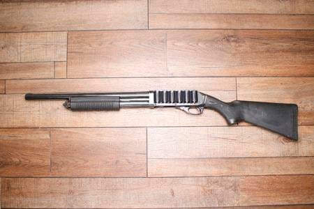 870 POLICE MAGNUM (RIBBED FOREGRIP) (HIGH GLOSS) 12GA USED