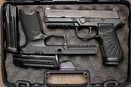 SIG SAUER YOUNGSTOWN POLICE DEPT. (WILSON COMBAT GRIP) 9MM USED
