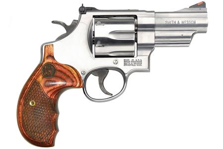629 44MAG DELUXE W/ TEXTURED WOOD GRIPS