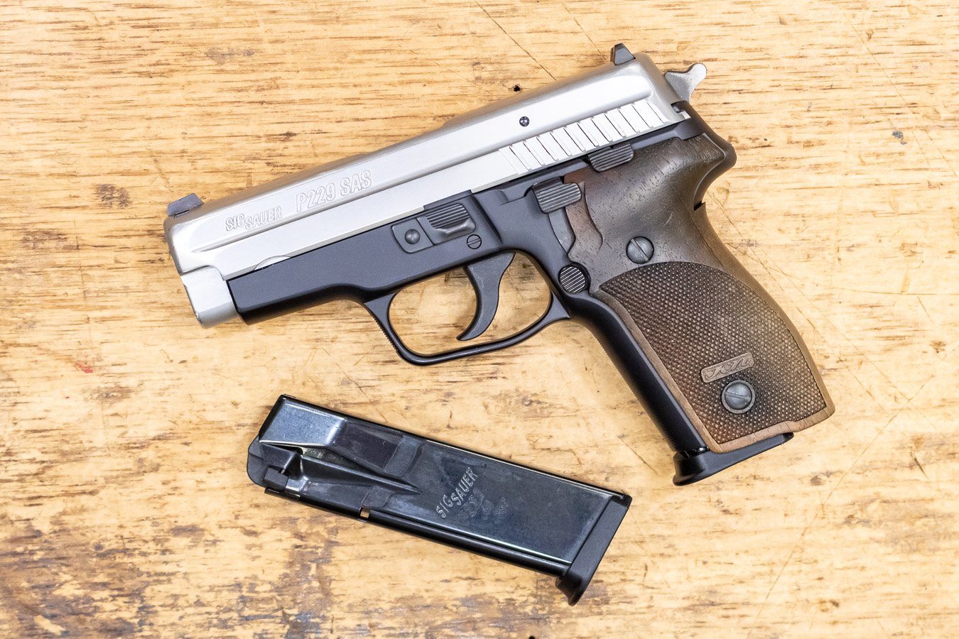 Sig Sauer P229 SAS 40 S&W Used Trade-in Pistol