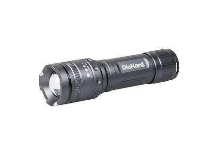 600 LUMEN 3AAA FOCUSING FLASHLIGHT