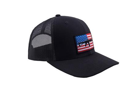 AR FLAG PATCH TRUCKER HAT BLACK WITH BLACK MESH