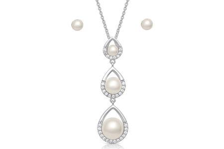 PERFECT PEARL TEARDROP JEWELRY SET