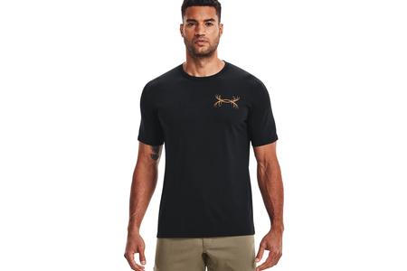 MENS UA AGGRESSIVE WHITETAIL SS TEE