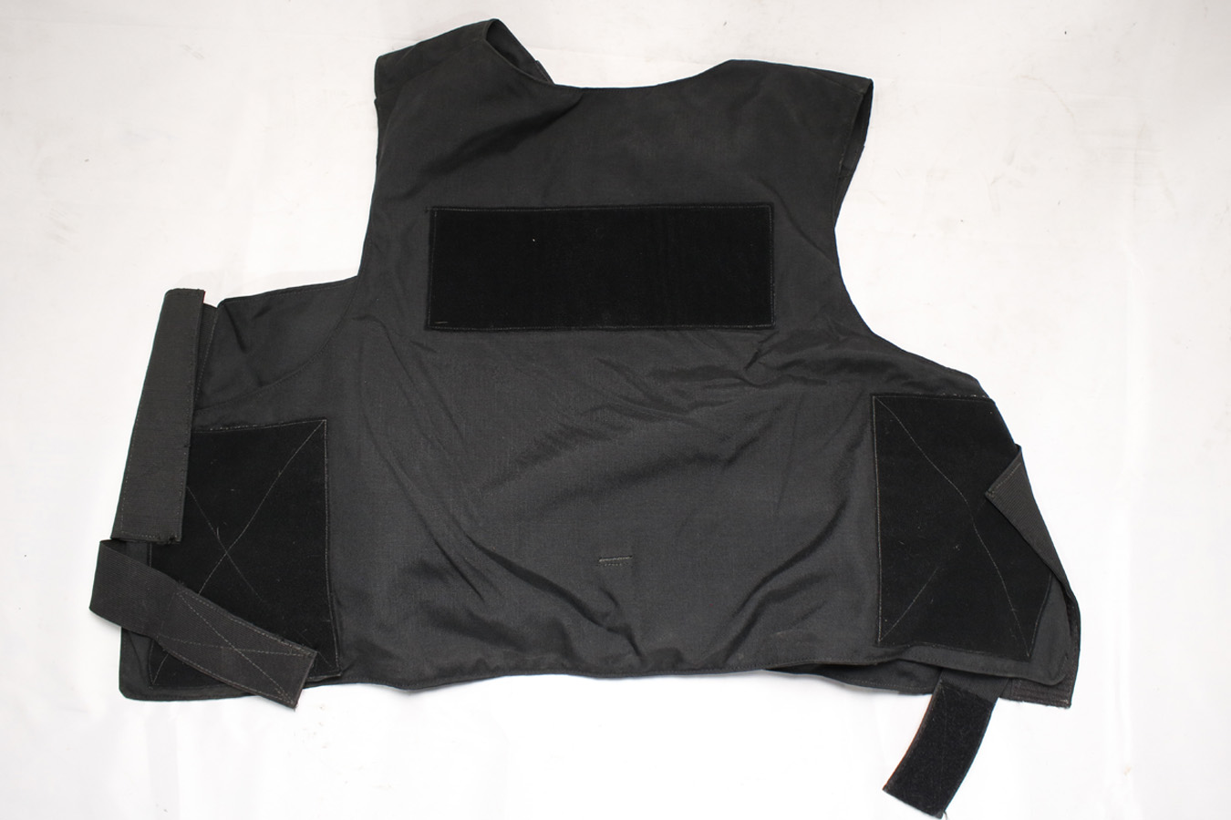 POINT BLANK BODY AR Concealment Vest with No Plates (Assorted Colors) Police Trade-In