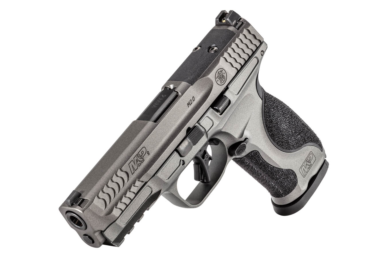 SMITH AND WESSON M&P9 M2.0 Metal Carry 9mm Bundle with Viridian RFX-11 Green Dot, Five Magazines and Savior Bag