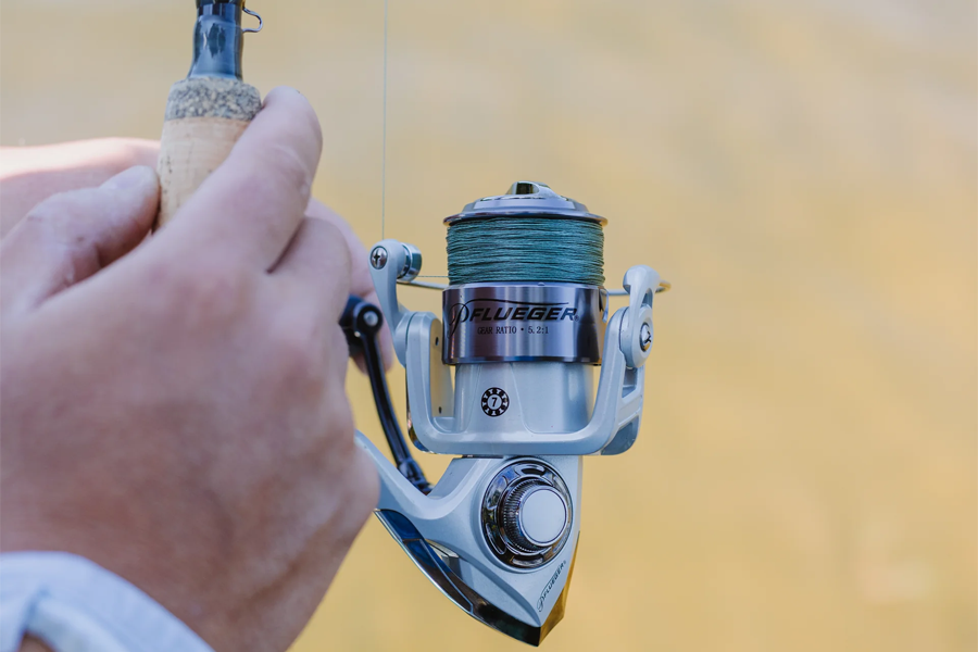 PFLUEGER Trion 20 Spinning Reel