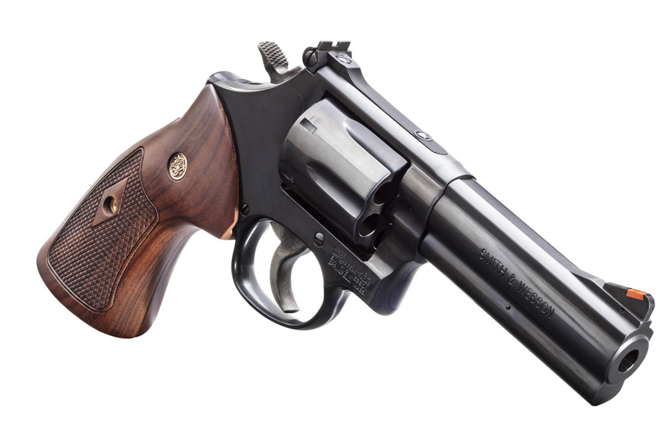 SMITH AND WESSON Model 586 Classic 357 Magnum 4-inch with Wood Grips