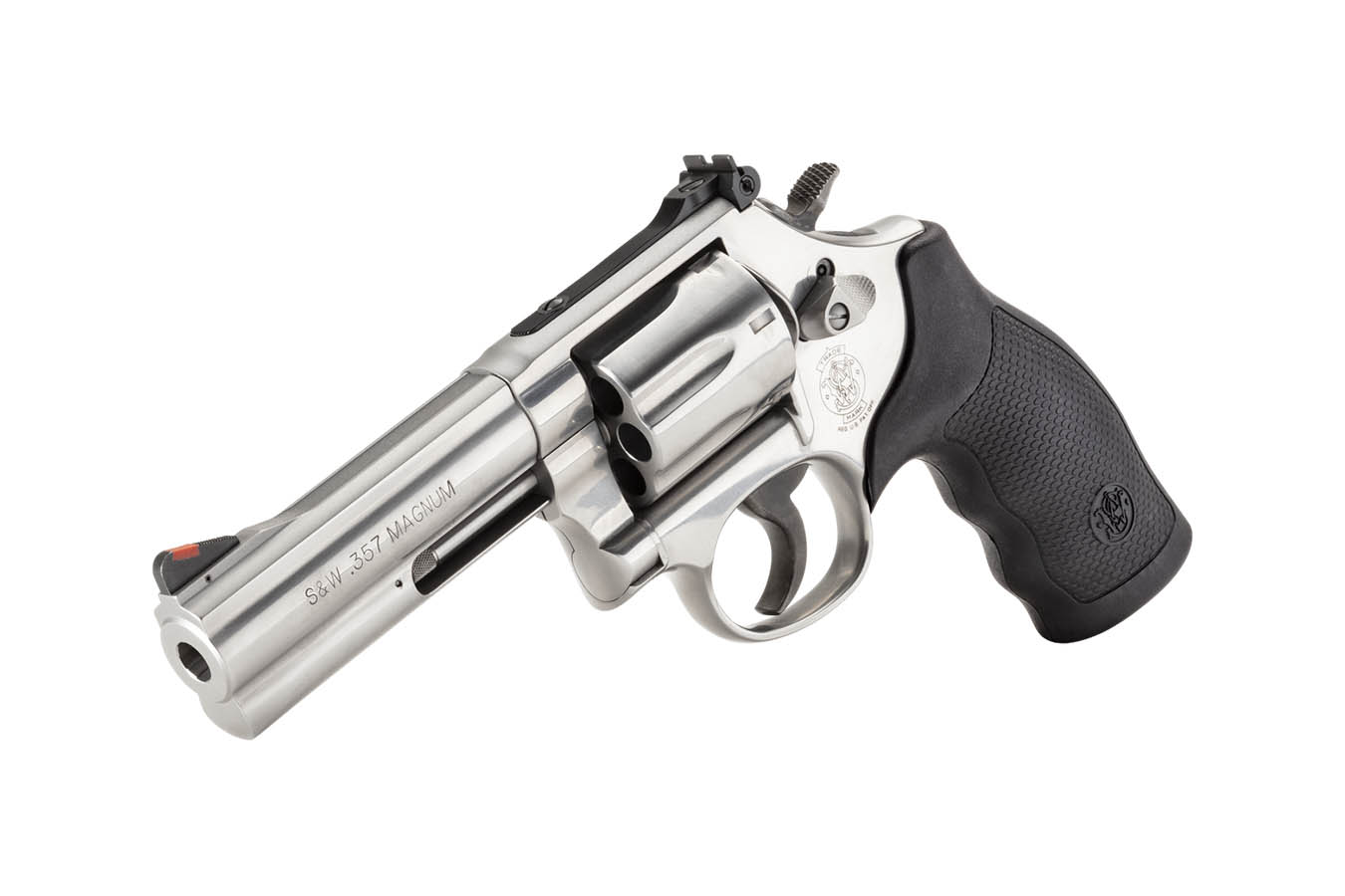 SMITH AND WESSON Model 686 Plus 357 Magnum 7-Shot/4-inch Revolver