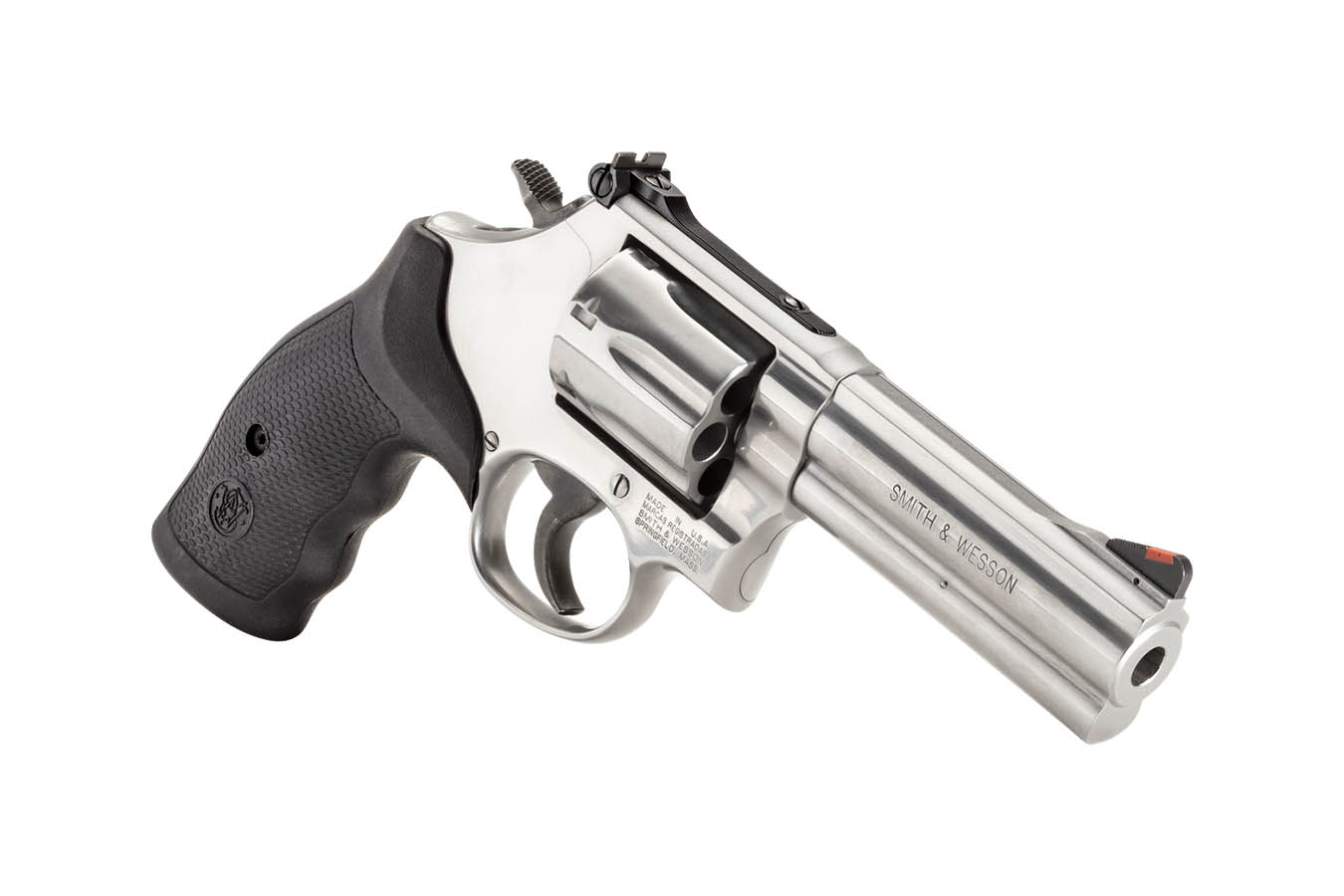 SMITH AND WESSON Model 686 Plus 357 Magnum 7-Shot/4-inch Revolver