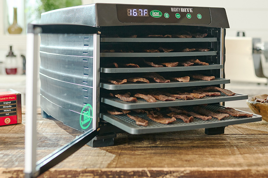 LEM MightyBite 6-Tray Plastic Dehydrator