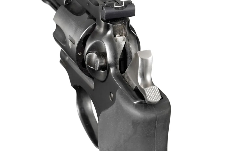 RUGER GP100 357 Magnum 7-Shot Double-Action Revolver with 2.5-Inch Barrel