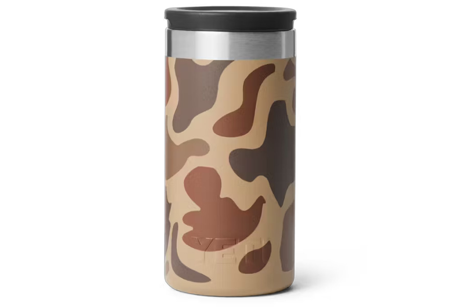 YETI COOLERS Shot Glasses with Carrying Case Wetland Camo