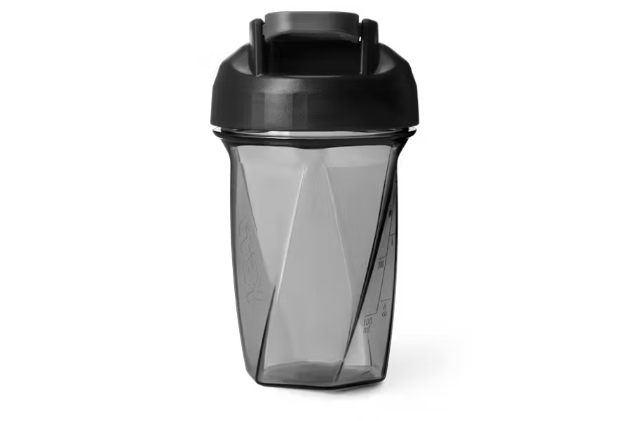 YETI COOLERS Yonder 20 Oz Shaker Bottle Charcoal