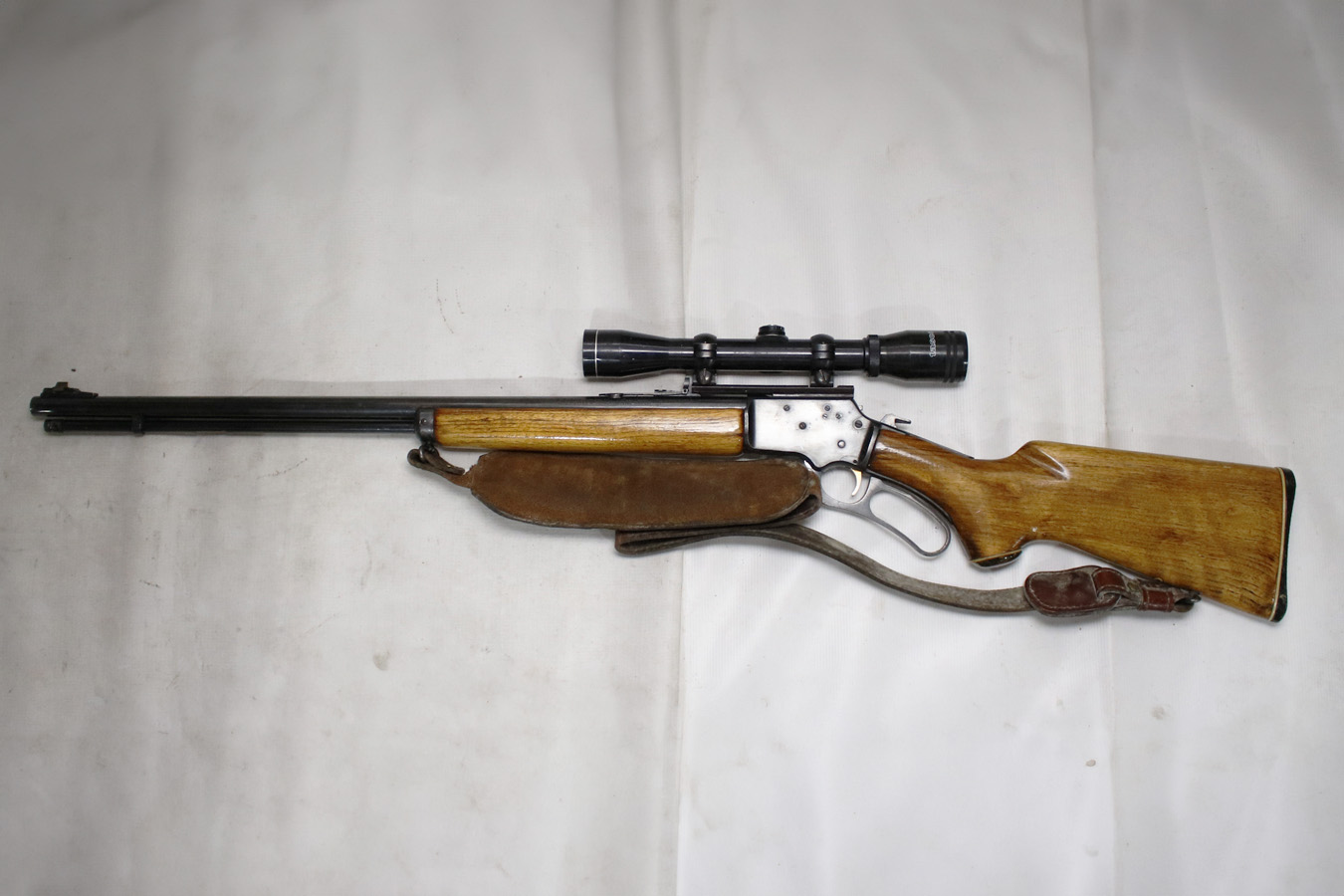 MARLIN Golden-39A 22SR/LR Police Trade-in Lever-Action Rifle