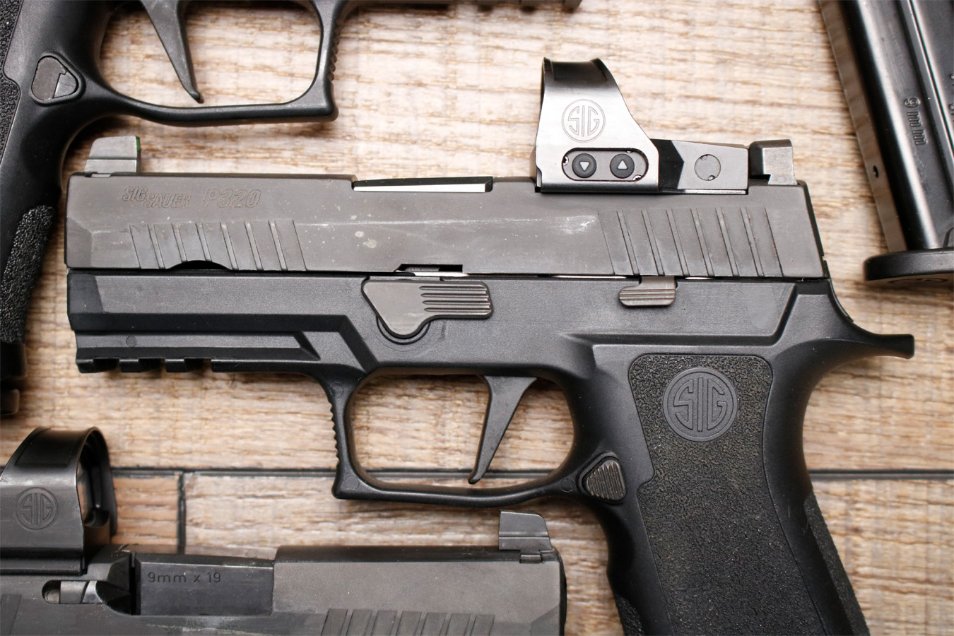 SIG SAUER P320 X Carry 9mm Police Trade-In Pistol (Very Good Condition) with Romeo1 Pro