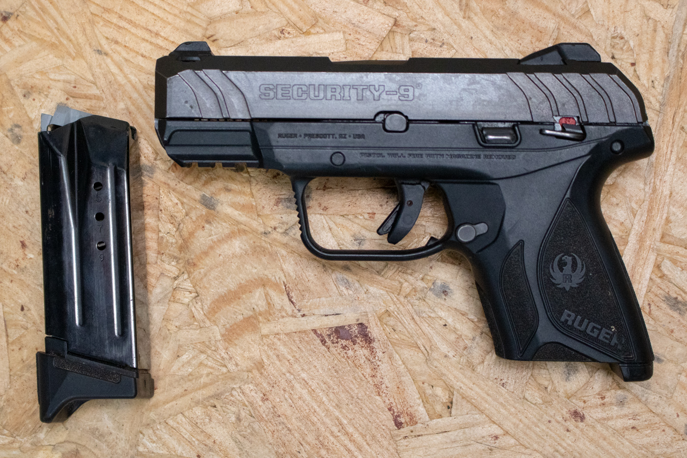 RUGER Security-9 Compact 9mm Police Trade-In Pistol with Manual Safety