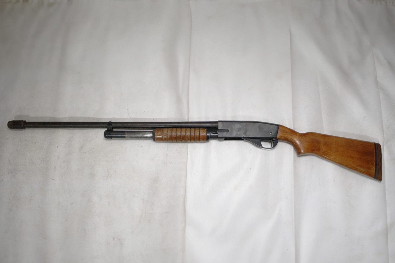 NOBLE 66J 12-Gauge Police Trade-in Pump-Action Shotgun