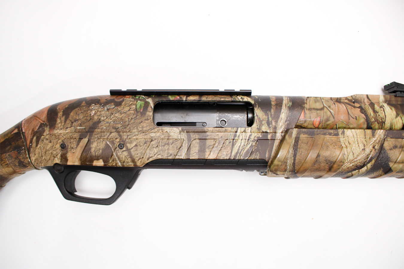 REMINGTON M887 Nitromag 12-Gauge Police Trade-in Pump Shotgun with Camo Finish