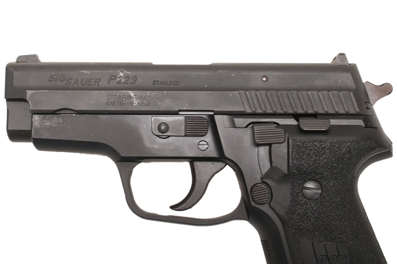 SIG SAUER P229 40 S&W Police Trade-in Pistol (No Magazine Included)