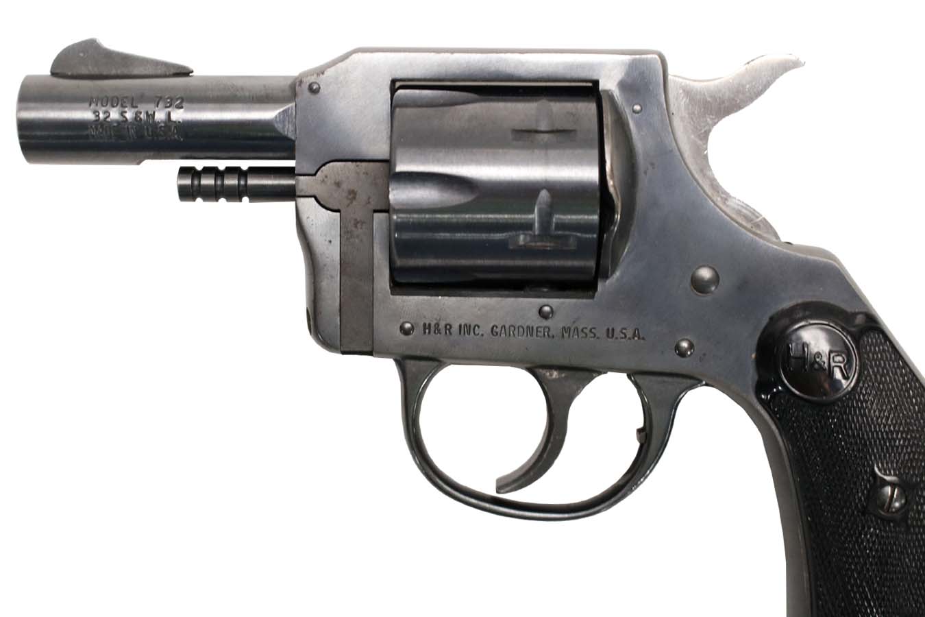 H AND R 732 32SW Long Police Trade-In Revolver