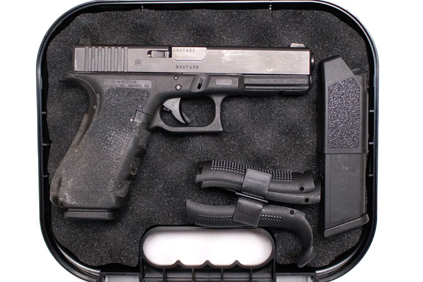 GLOCK 22 Gen4 40 S&W Police Trade-In Pistol with Two Magazines and Original Box