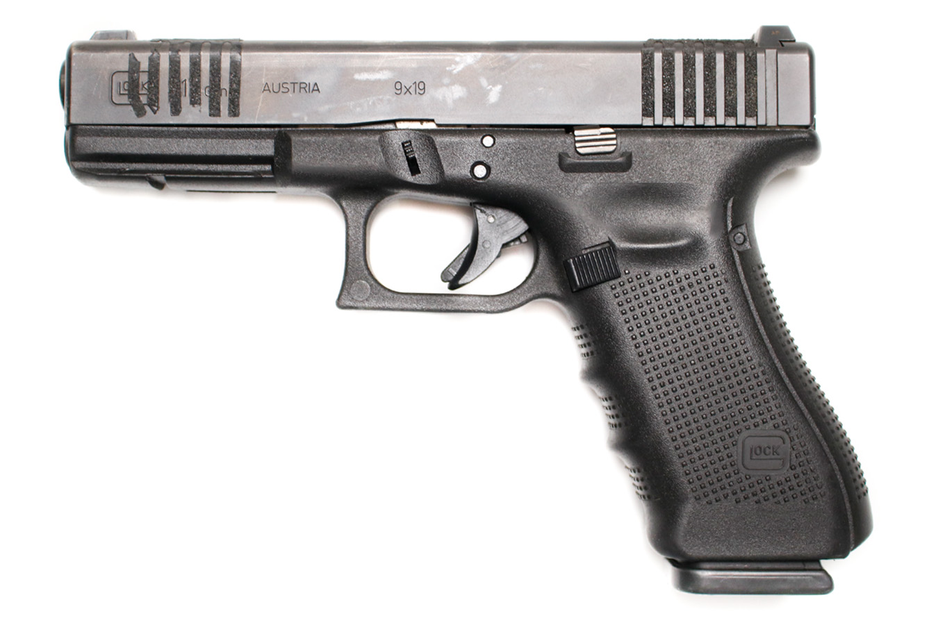GLOCK 17 GEN 4 9mm Police Trade-In Pistol with Original Box and Two Magazines