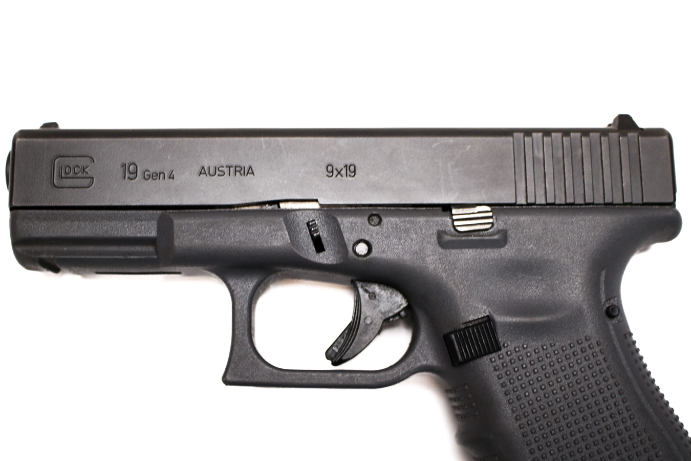 GLOCK 19 Gen4 9mm Police Trade-In Pistol