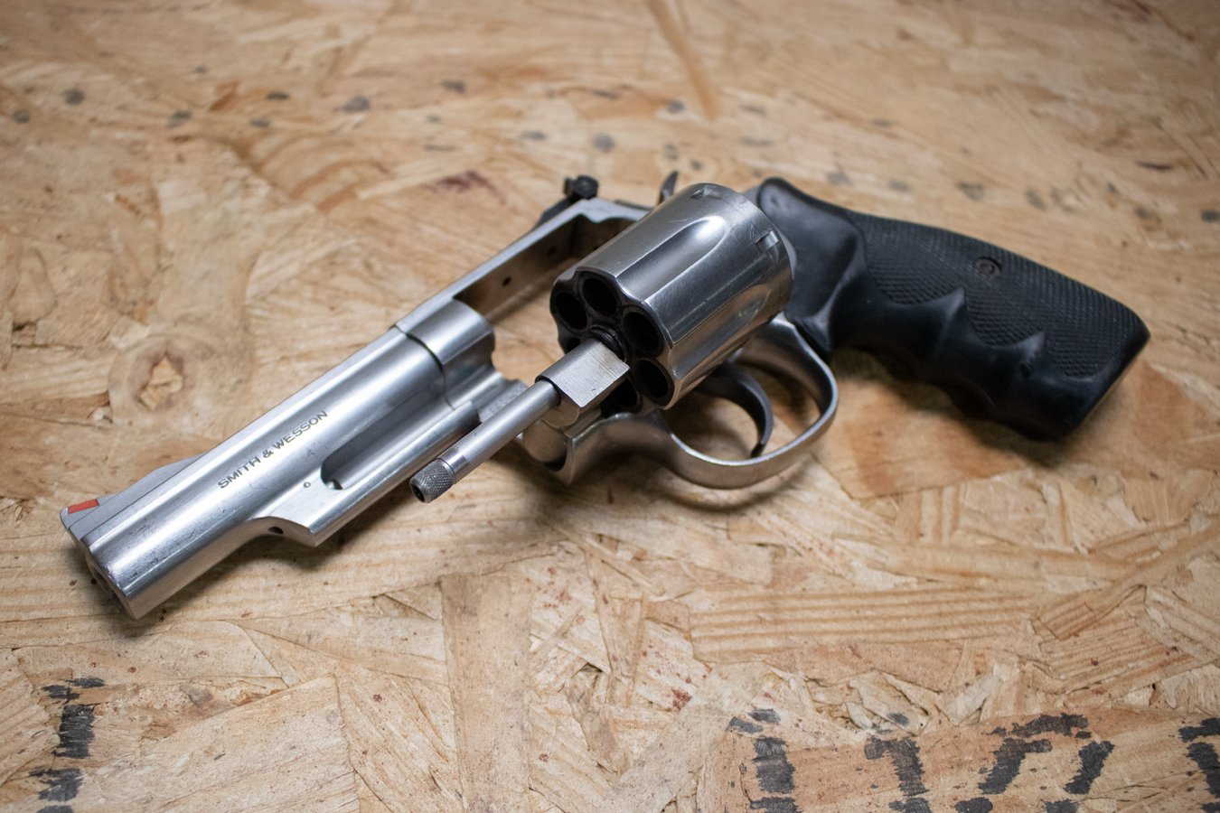 SMITH AND WESSON 66-4 357 Magnum Police Trade-In Revolver Stainless