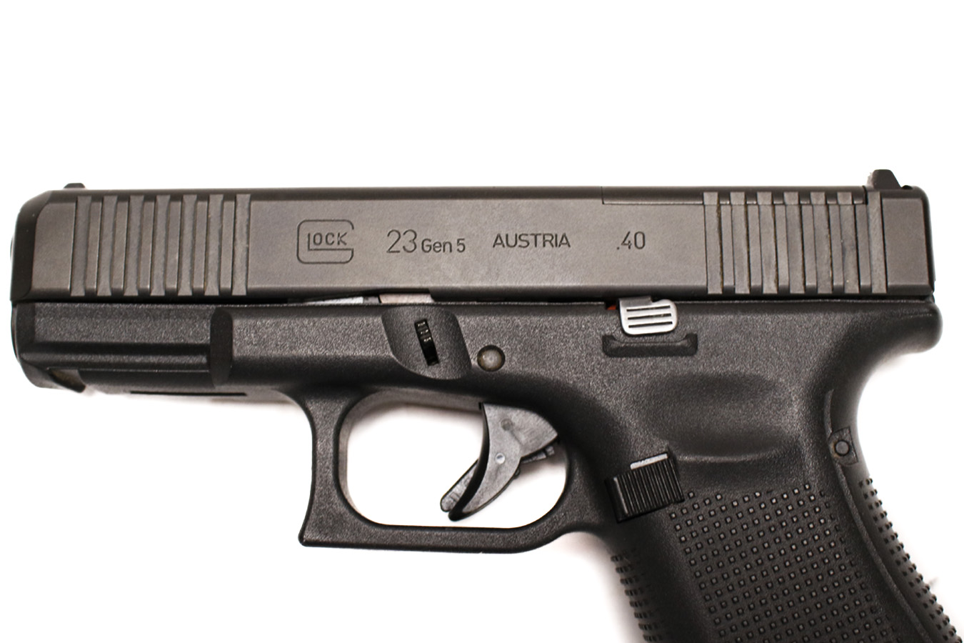 GLOCK 23 Gen5 MOS 40 S&W Police Trade-In Optic Ready Pistol with Front Serrations