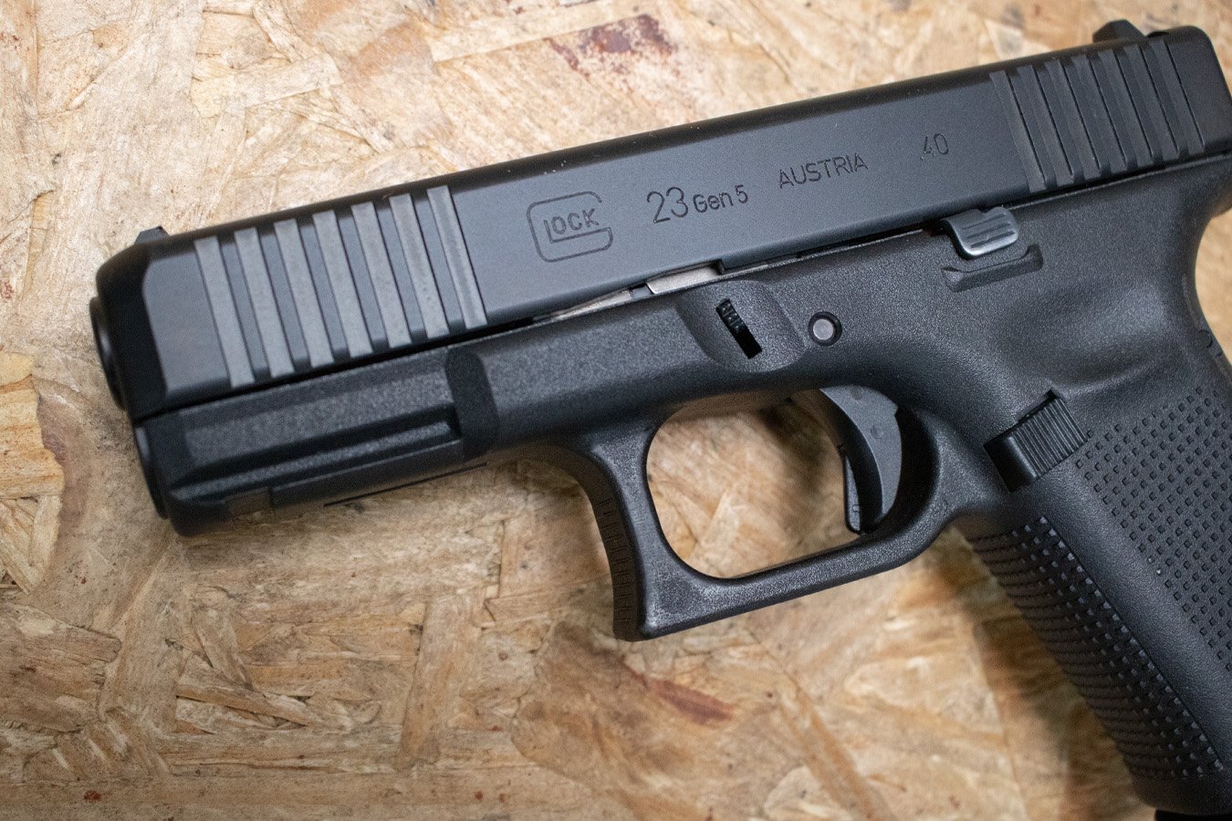 GLOCK 23 Gen5 40 S&W Semi-Auto Pistol with Front and Rear Serrated Slide