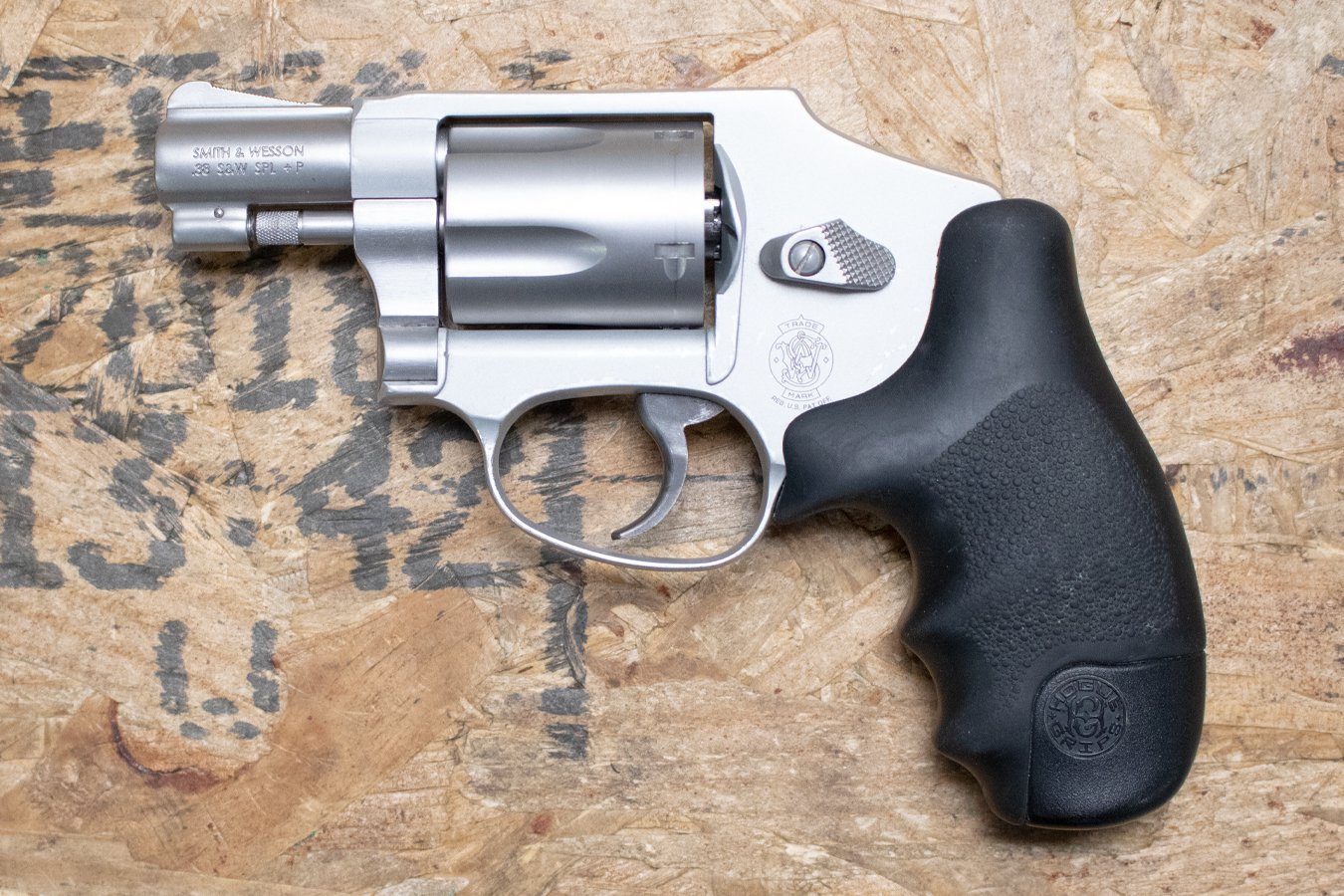 SMITH AND WESSON 642-1 Airweight 38SPL+P Police Trade-In Hammerless Revolver 