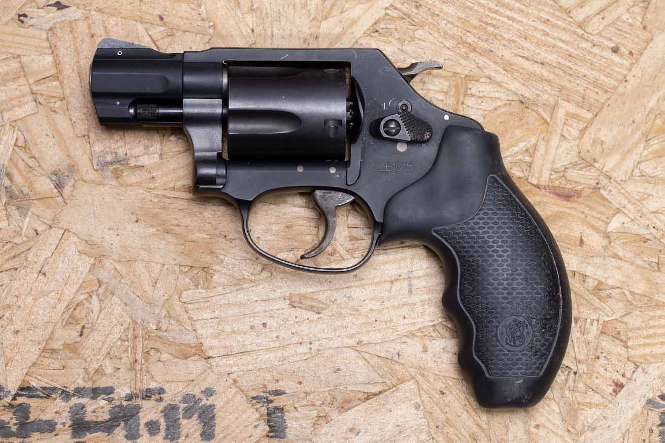 SMITH AND WESSON 360J Airweight 38 SPL+P Police Trade-In Revolver 