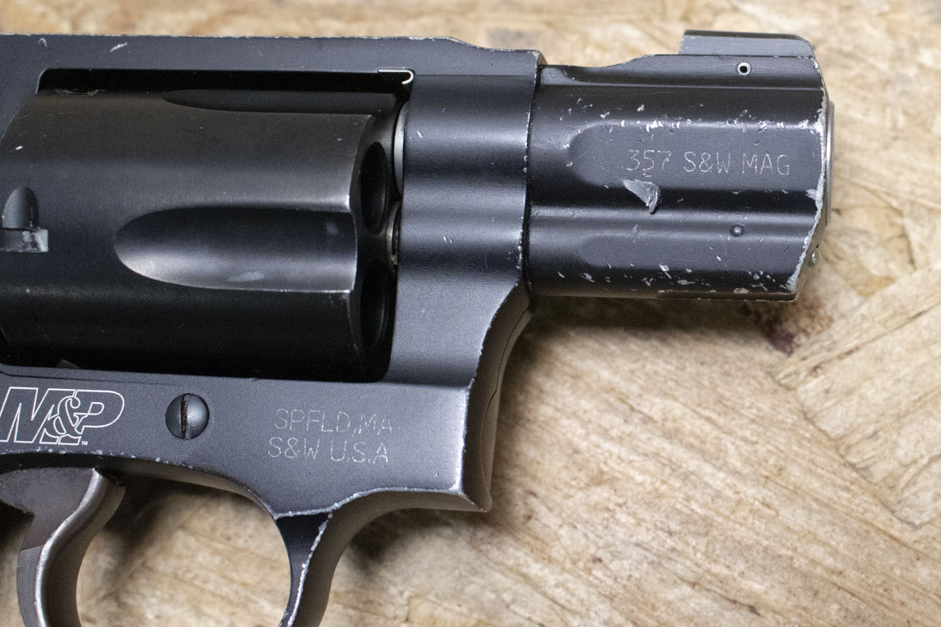 SMITH AND WESSON M&P340 357 Magnum Police Trade-In Hammerless Revolver with Wood Grips