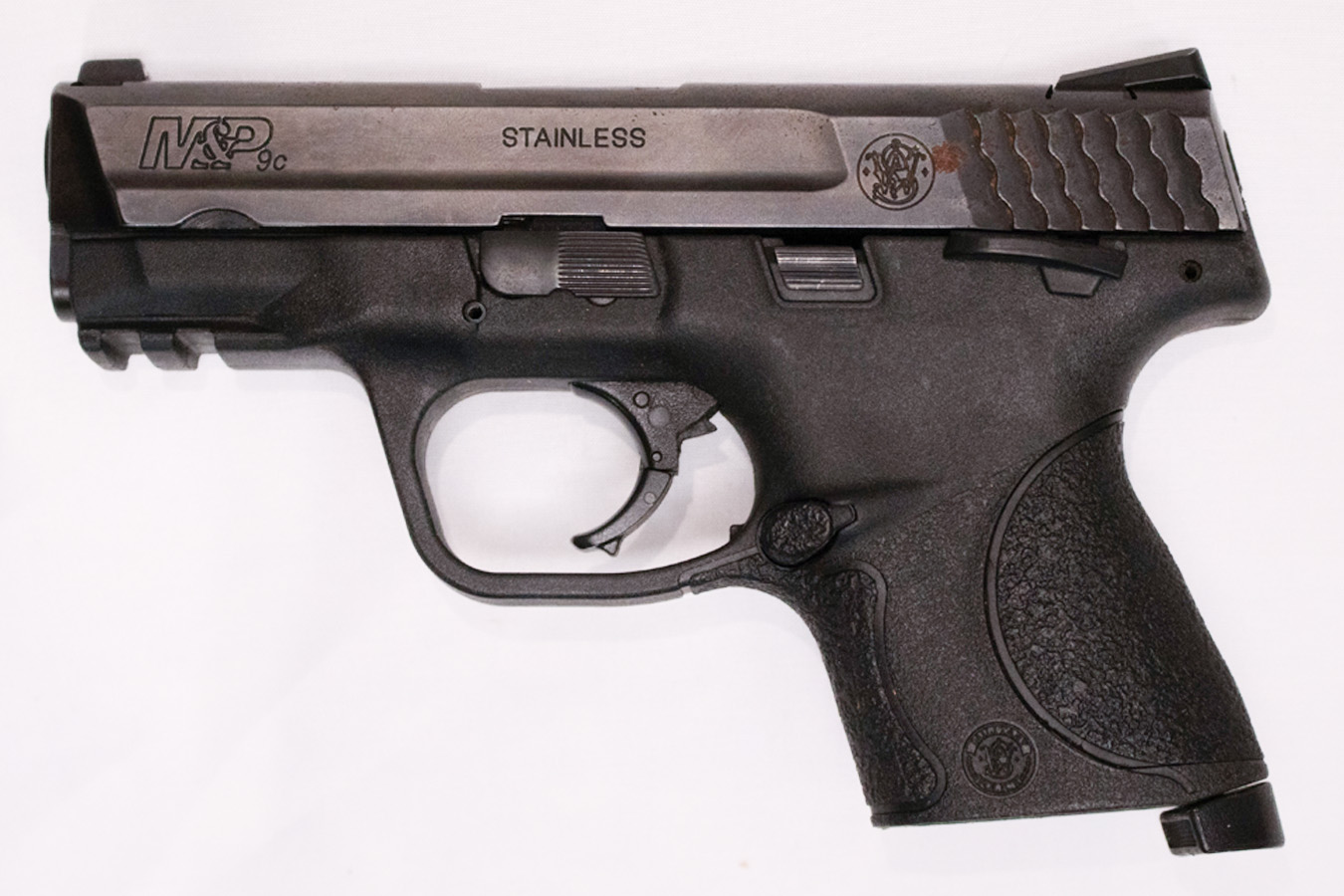 SMITH AND WESSON M&P9C 9mm Police Trade-in Pistol (No Magazine)