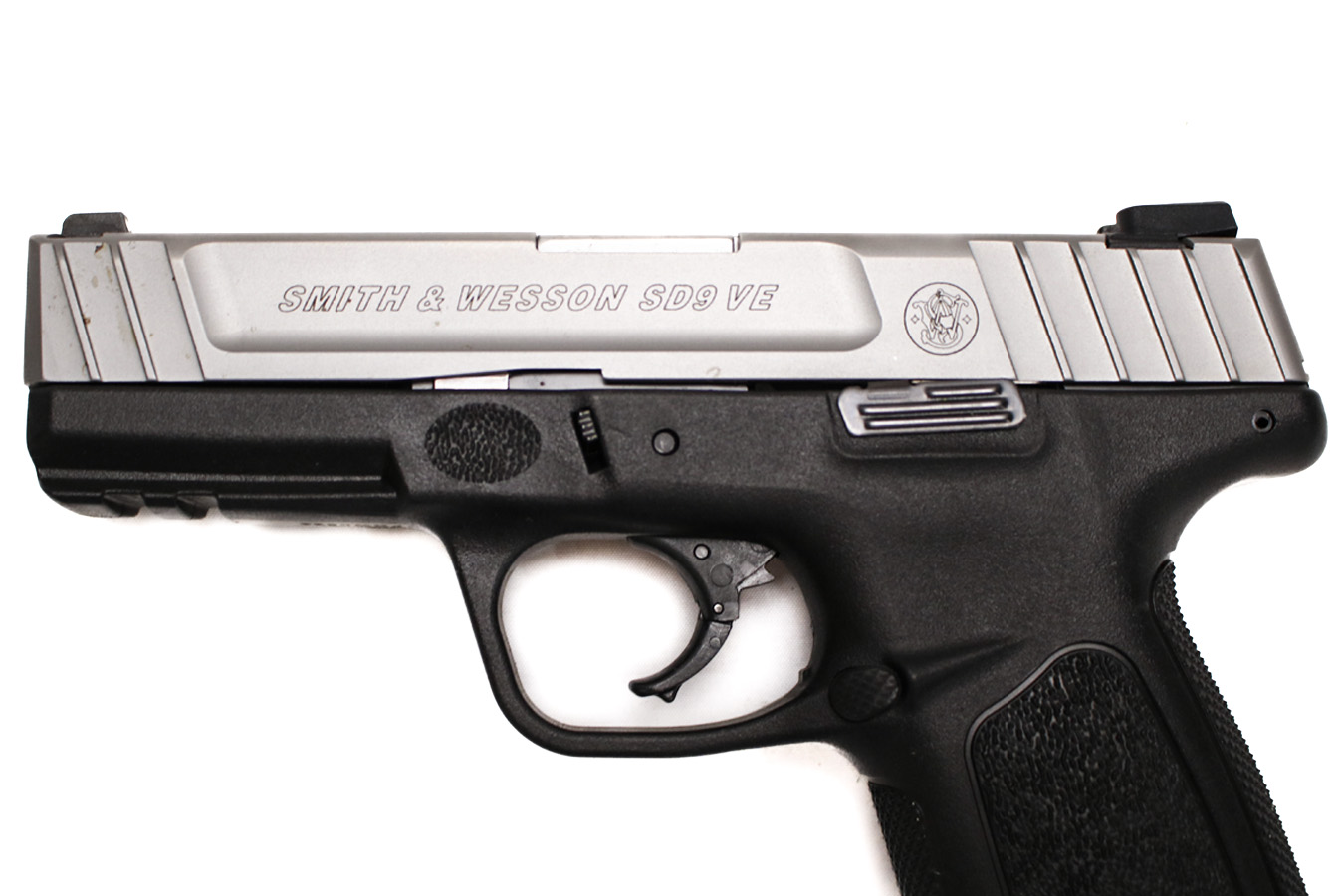 SMITH AND WESSON SD9VE 9mm Police Trade-In Pistol