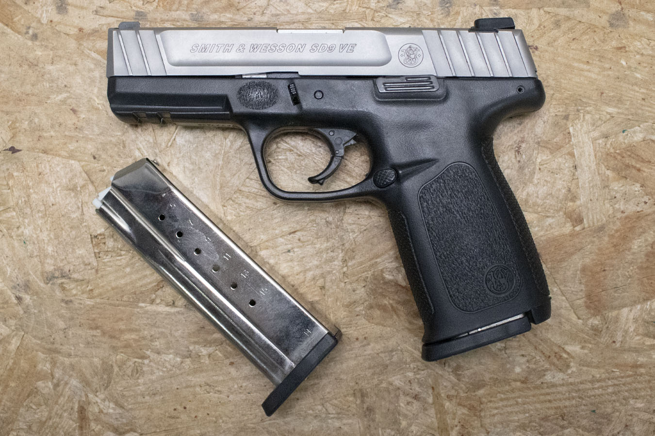 SMITH AND WESSON SD9VE 9mm Police Trade-In Pistol with Two Magazines