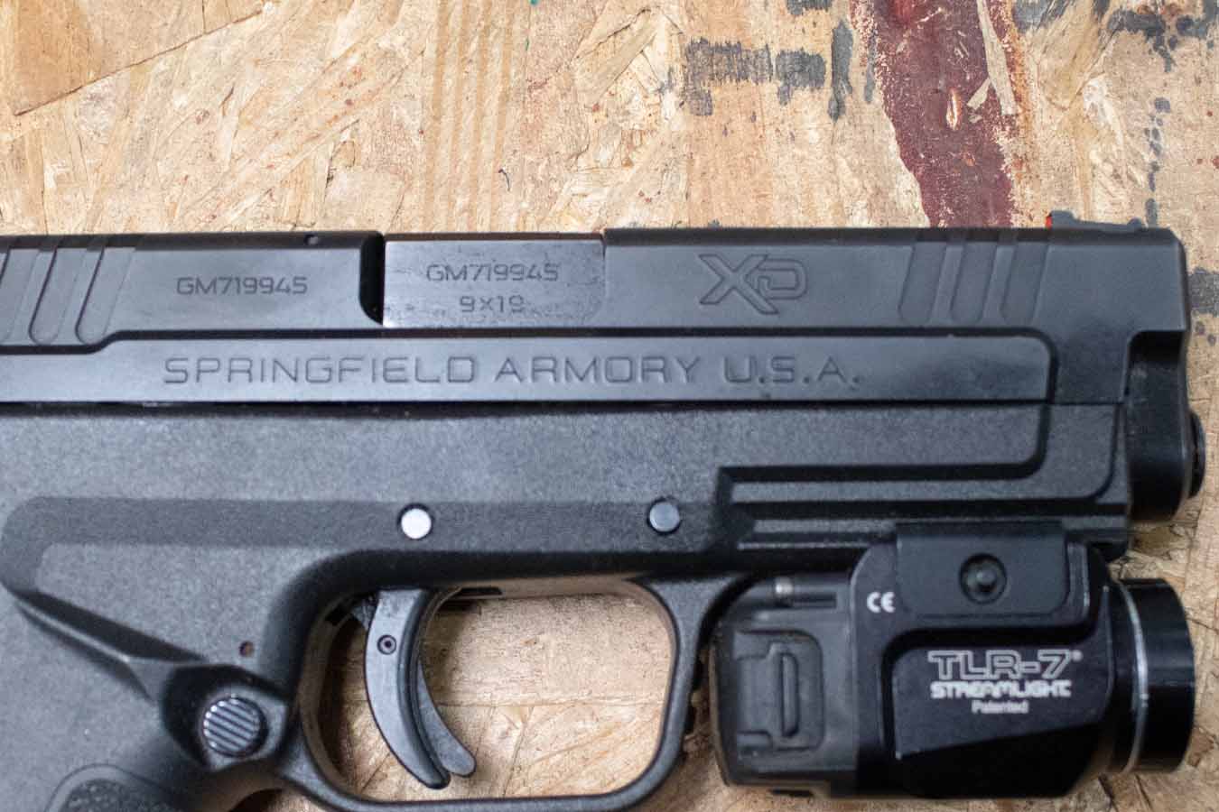 SPRINGFIELD XD-9 Mod2 4.0 9mm Police Trade-In Pistol with Streamlight TLR-7