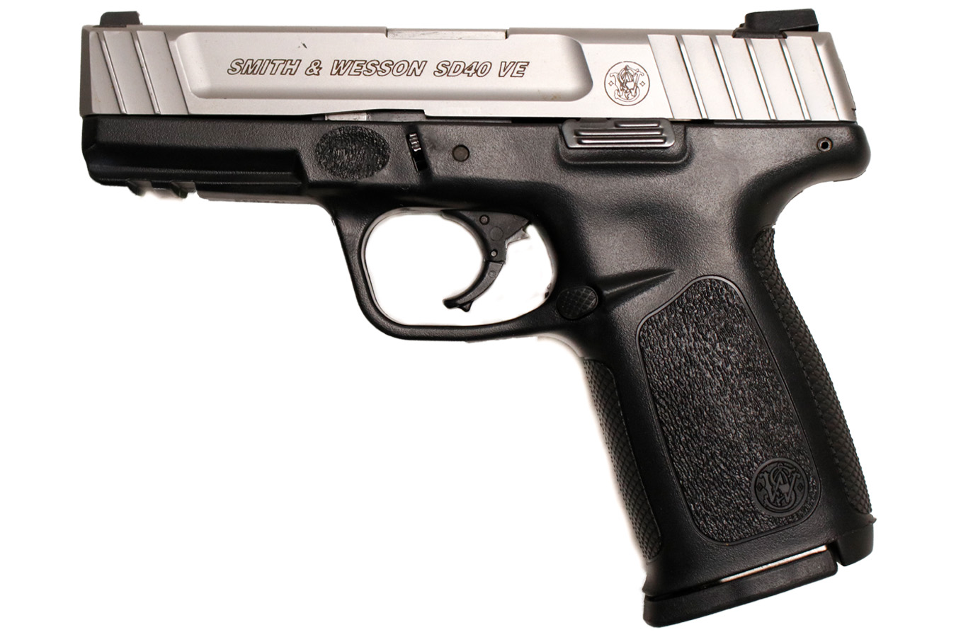 SMITH AND WESSON SD40VE 40 S&W Police Trade-In Pistol