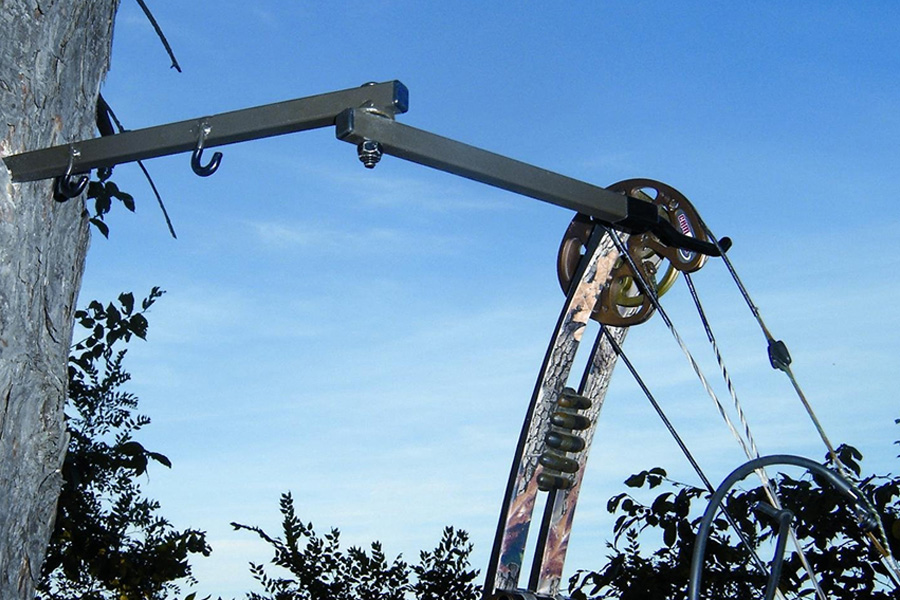 HME PRODUCTS Folding Bow Hanger