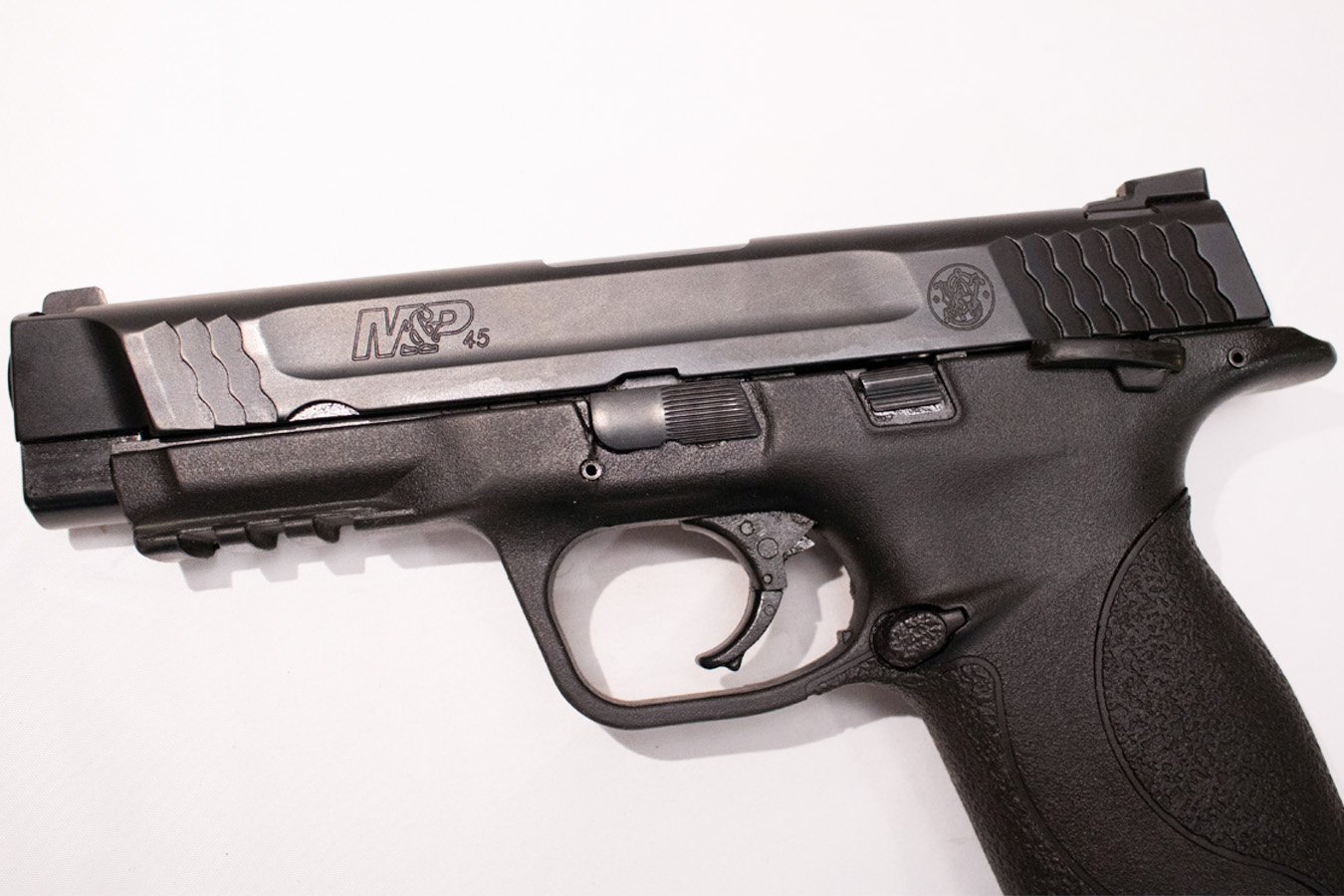 SMITH AND WESSON M&P45 45 ACP Police Trade-in Pistol with Thumb Safety