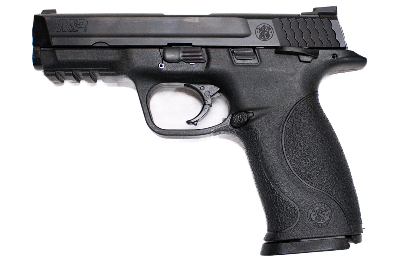 SMITH AND WESSON M&P9 9mm Police Trade-In Pistol