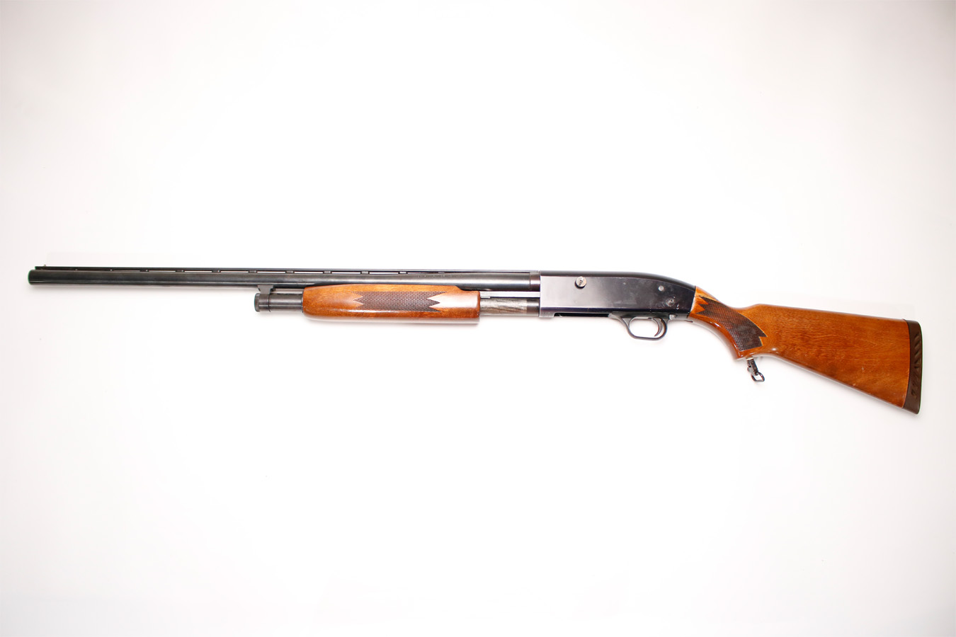 MOSSBERG 500A 12-Gauge Police Trade-in Pump-Action Shotgun