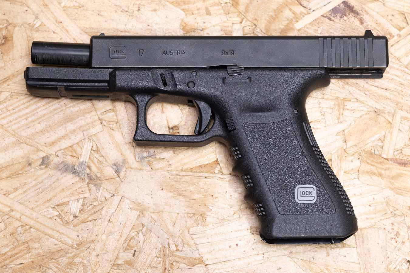 GLOCK 17 Gen3 9mm Police Trade-In Pistol (Magazine Not Included)