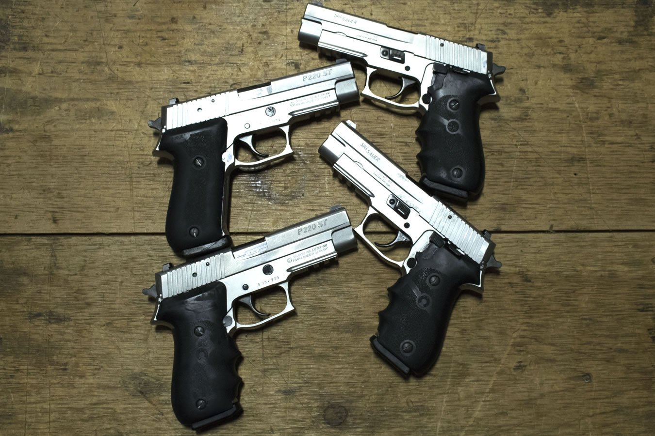 SIG SAUER P220 ST 45 ACP Stainless Police Trade-in Pistols (Good Condition)