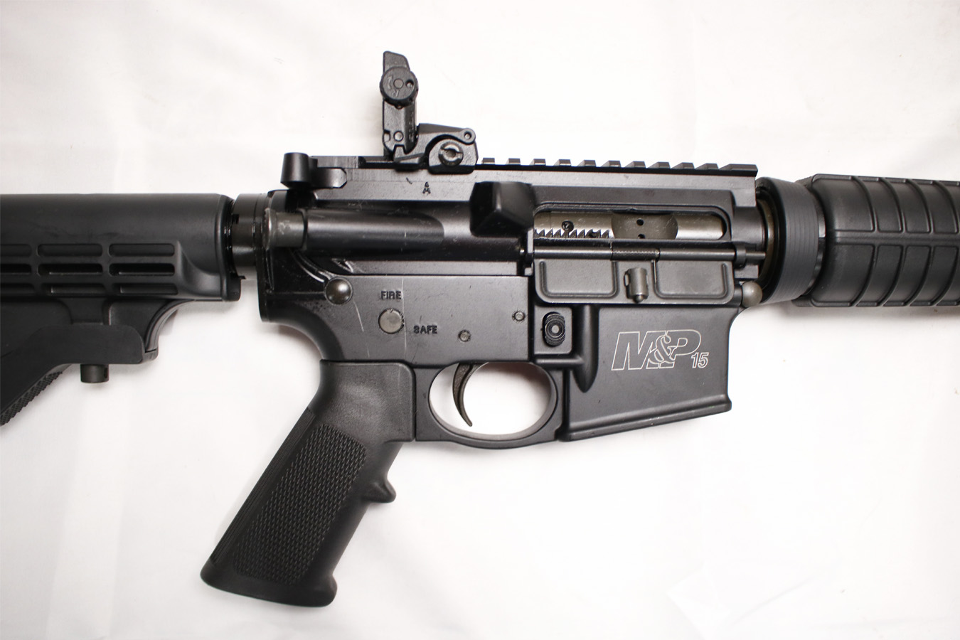 SMITH AND WESSON MP15 5.56mm Semi-Automatic Police Trade-in Rifle