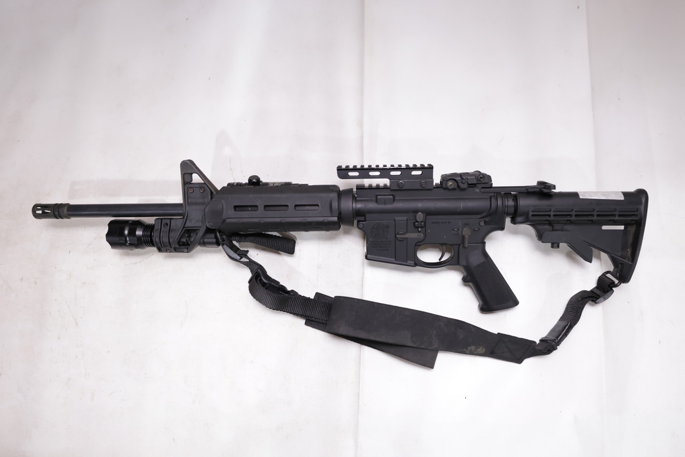 SMITH AND WESSON M&P-15 5.56mm Police Trade-in Rifle